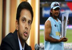 dhoni right man to take india forward dravid