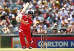 england set a target of 317 for australia in 4th odi