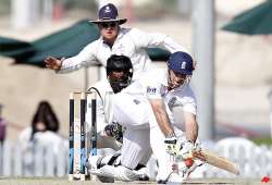 england struggles to warm up win in dubai