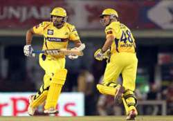 vijay hussey decimate kings xi punjab by 10 wickets