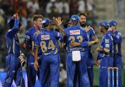 ipl 7 cricket betting racket busted communication equipment seized