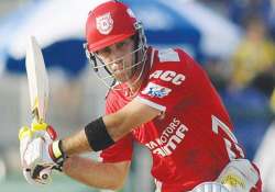 ipl 7 match 9 maxwell s whirlwind 95 help punjab crush hyderabad by 72 runs