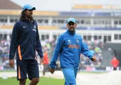 world cup 2015 ahead of the mega event ms dhoni and ishant sharma go trekking