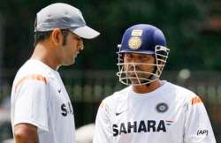 sachin dhoni sehwag among 9 players nominated for icc awards