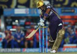 ipl 8 gambhir suryakumar drive kkr home in opener