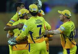 chennai beat delhi by one run in ipl 8