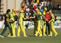 australia stops slide beats south africa