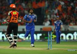 ipl 8 clinical mumbai bowl out sunrisers for 113