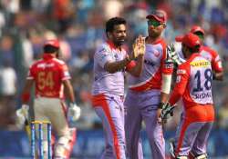 ipl 8 daredevils restrict kings xi to 118/8