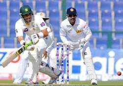 galle test pakistan win toss opt to field against sri lanka