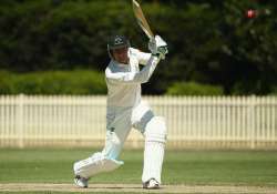 michael clarke makes comeback in sydney club match