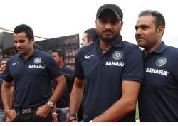 world cup 30 probables announced veeru yuvi bhajji gautam dropped