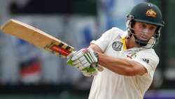 shaun marsh to replace injured clarke for second test