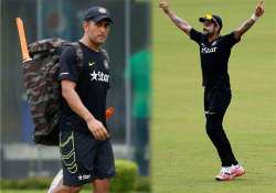 ms dhoni virat kohli s coaches say all not well in indian dressing room