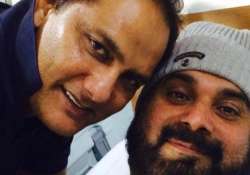 azharuddin visits his brother sidhu in hospital