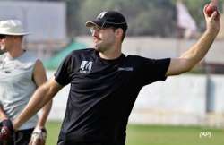 vettori aims at 4000 runs 400 wickets in test cricket