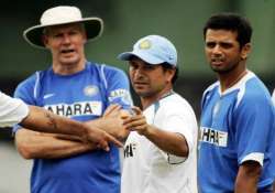 chappell rubbishes but teammates back tendulkar s claims