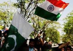 world t20 pakistan officers get visas for india visit