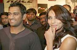 john and i not hosting party for dhoni bipasha