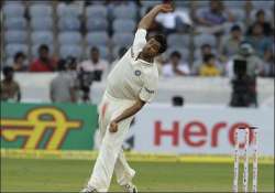 ashwin s triple strike leaves sri lanka reeling at 65/5 at lunch in 1st test