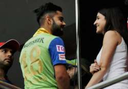 ipl 8 virat kohli let off after meeting anushka sharma during ipl match