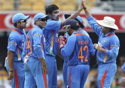 india aim to stay afloat battle oz in crucial game