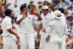 india seek to avoid whitewash oz aim to complete rout