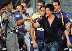 mca imposes five year ban on shah rukh from entering wankhede