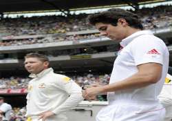 mcg crowd breaks test attendance world record