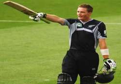 martin guptill hits a ton nz beats south africa in t20