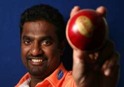 muralitharan signed up by melbourne renegades for t20