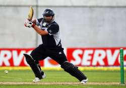 sri lanka beats kiwis by 7 wickets in 3rd odi