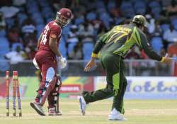 pakistan takes t20 series 2 0 with 19 run win