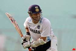 tendulkar complains about eden gardens sight screen and grassy pitch