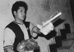 watch rare images of sachin tendulkar the god of indian cricket