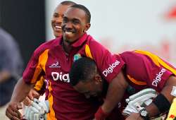 windies beats australia by 5 wickets in 2nd odi