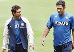 ye dil maange more dhoni tells sachin sehwag