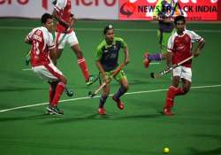 hil winless mumbai magicians take on up wizards