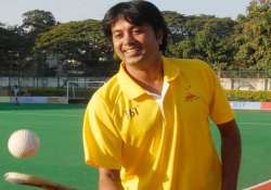 hockey umpire raghuprasad completes 100 matches