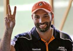 cwg 2014 harpreet bags silver in men s 25m rapid fire pistol