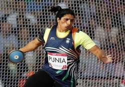 cwg 2014 seema wins silver poonia disappoints in women s discus