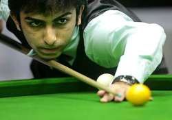 cueist pankaj advani goes down to robbie williams