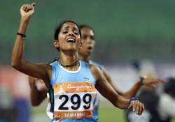 delhi half marathon laxmanan preeja best among indians