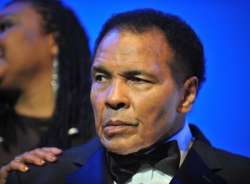 muhammad ali the legendry boxer is fine say daughters