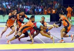 pro kabaddi league u mumba pip champions jaipur pink panthers in thrilling opener