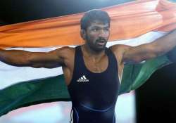 wrestler yogeshwar dutt pens poem criticising jnu activists