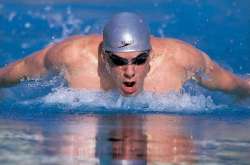 phelps wins butterfly loses freestyle race