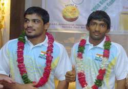 sushil yogeshwar open to returning olympic medals