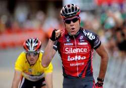 tour de france champ evans showing no signs of age