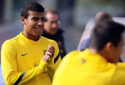 barcelona signs emerging talent rafinha until 2014